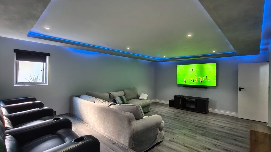 4 Bedroom Property for Sale in Pinnacle Point Golf Estate Western Cape